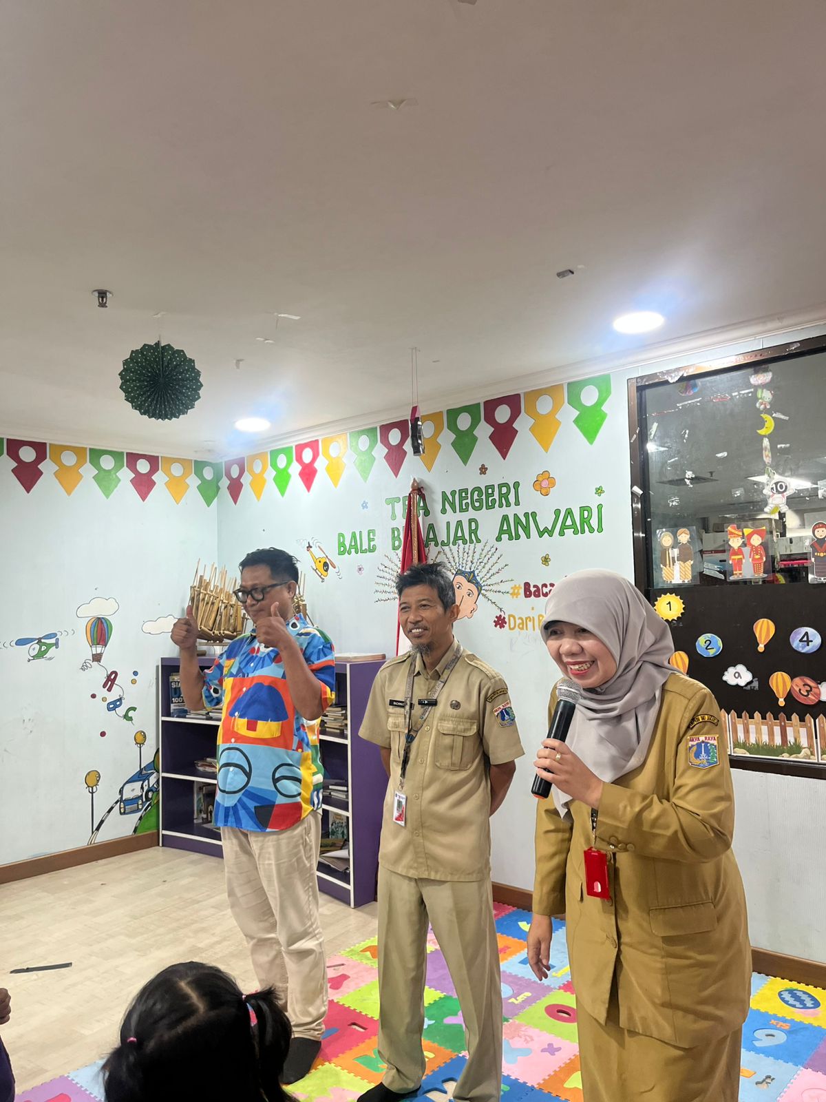 Wisata LiterAsyik Ke TPA Bale Anwari